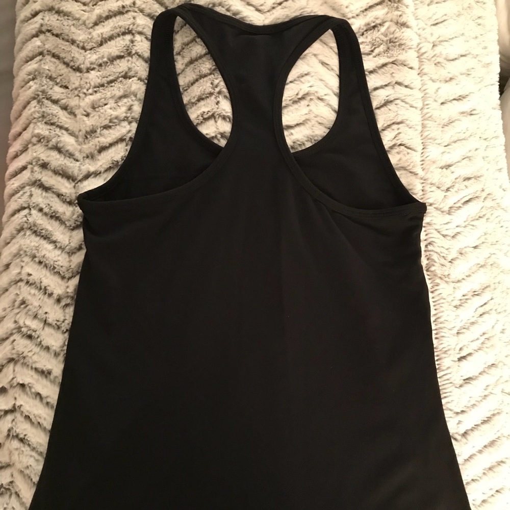 Fabletics Tank - Picture 4 of 4
